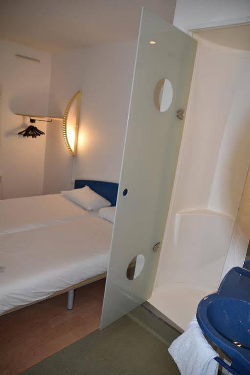 Ibis Budget Rochefort Eksteriør bilde